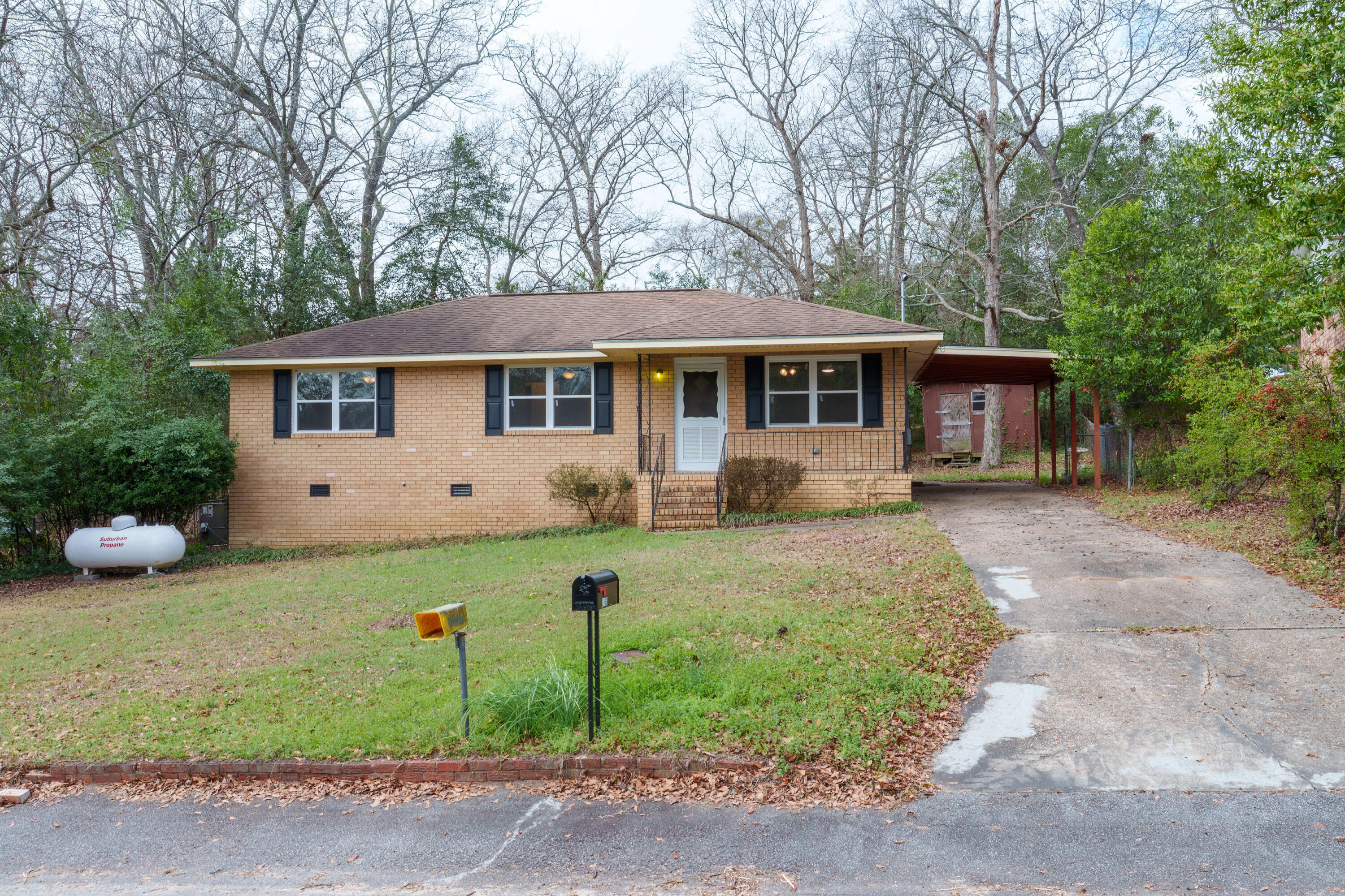 2460 Woodhaven Road Sumter, SC 29154 - Photo 2 of 37 Gallery Image 2
