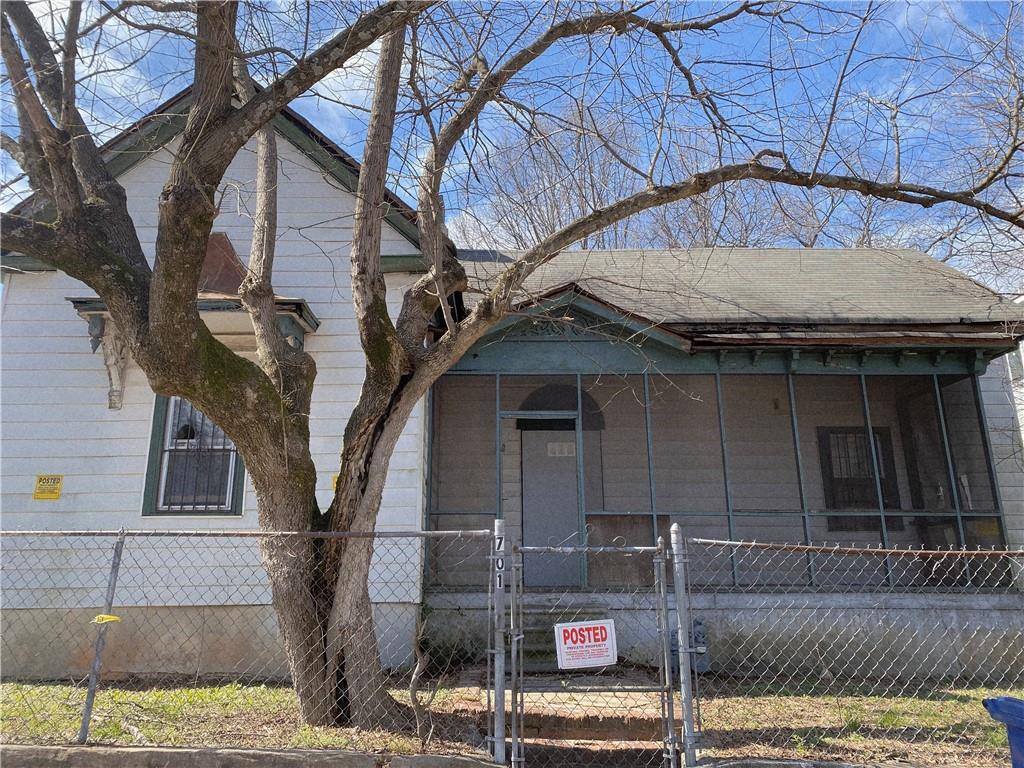 701 Garibaldi Street Southwest Atlanta, GA 30310 - Photo 1 of 1