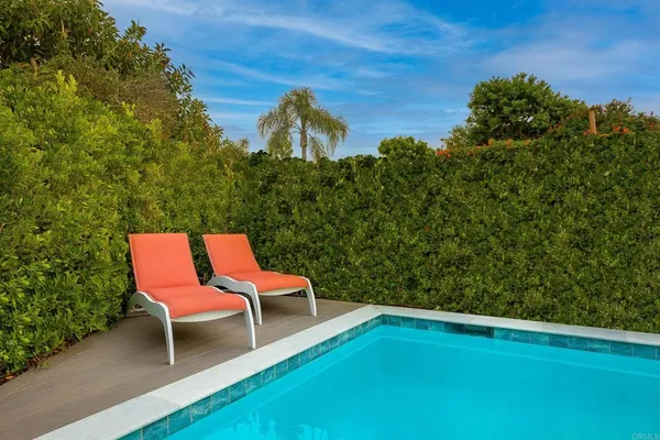 $2,200,000 | 965 Rosecrans Street, San Diego, CA 92106