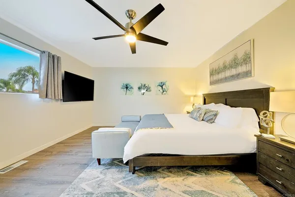 $2,200,000 | 965 Rosecrans Street, San Diego, CA 92106
