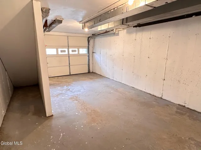 $1,500 | 54 Northern Drive, Troy, NY 12182