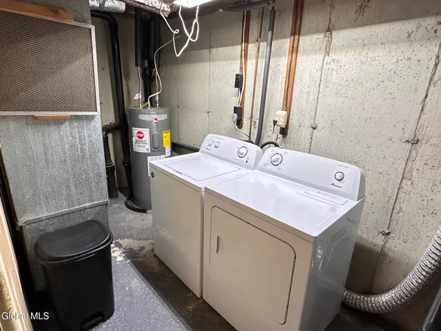 $1,500 | 54 Northern Drive, Troy, NY 12182