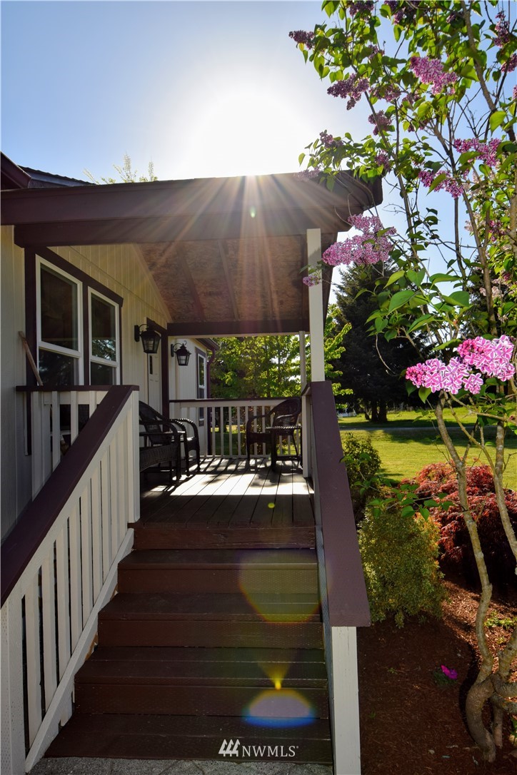 18231 Doris Lane Southwest Rochester, WA 98579 - Photo 3 of 24