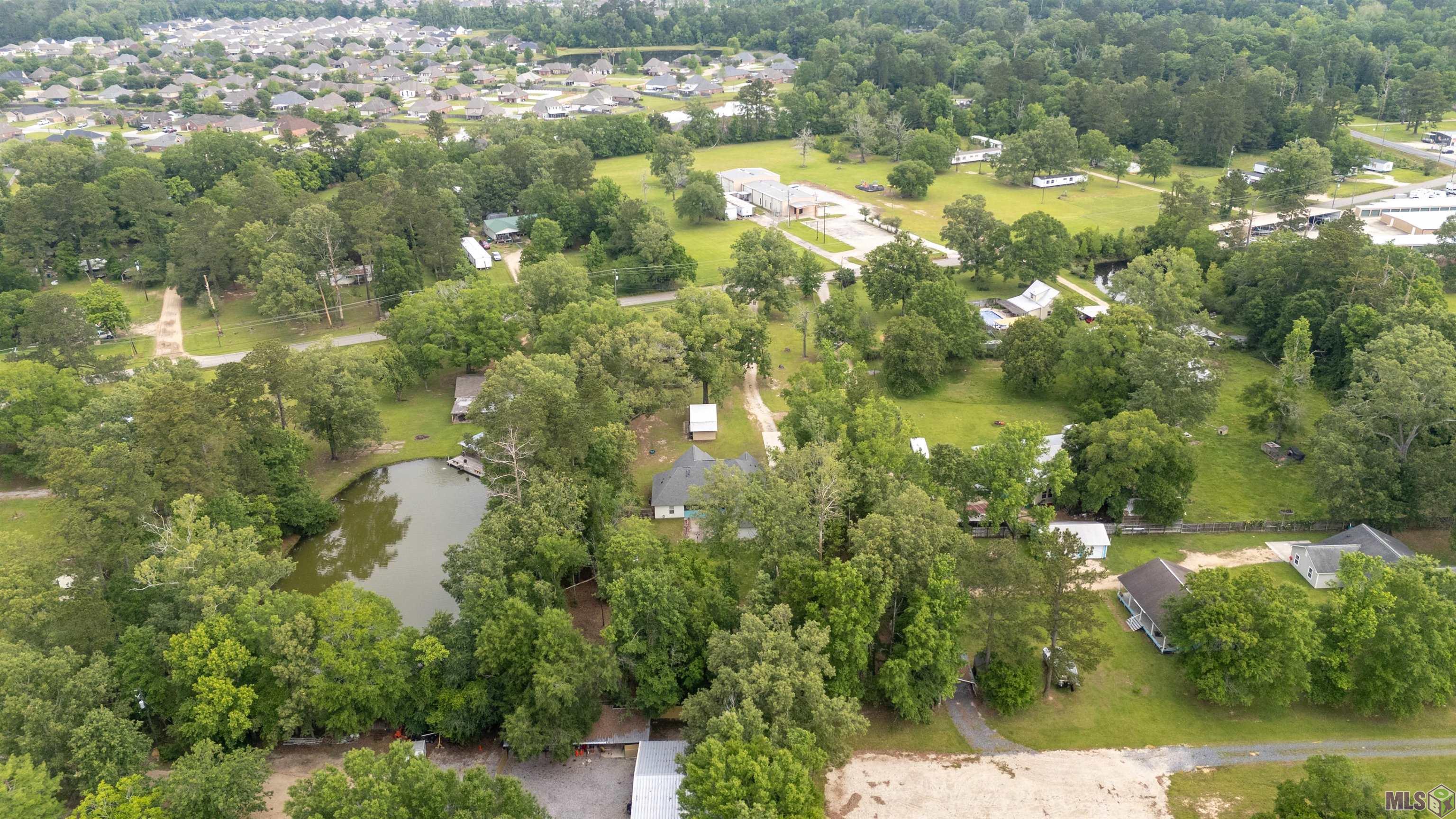 13698 Hammack Road Denham Springs, LA 70726 - Photo 30 of 35