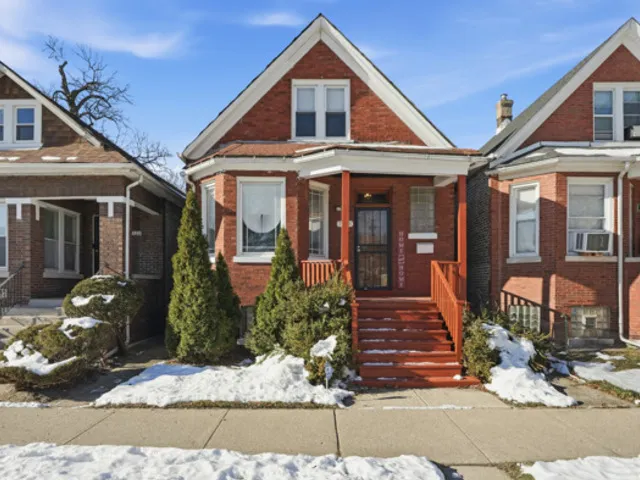 $225,000 | 7118 South Indiana Avenue, Chicago, IL 60619