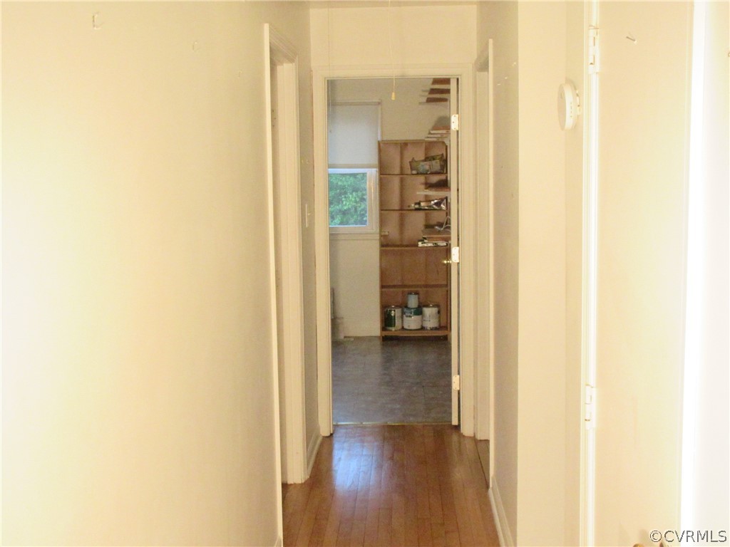 15413 Saddlebrook Road Chesterfield, VA 23838 - Photo 20 of 39 a view of a hallway with wooden floor