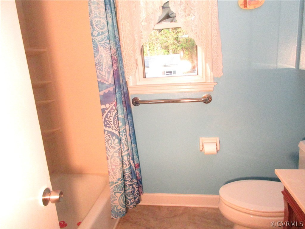 15413 Saddlebrook Road Chesterfield, VA 23838 - Photo 23 of 39 a bathroom with a toilet and a shower