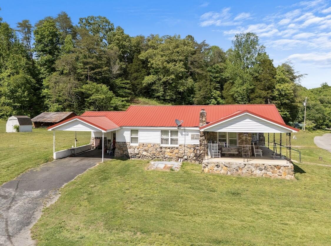 637 Miller Road Pikeville, TN 37367 - Photo 8 of 9 03259A5B-5791-4B4C-8CFA-D512E7535404_1_2