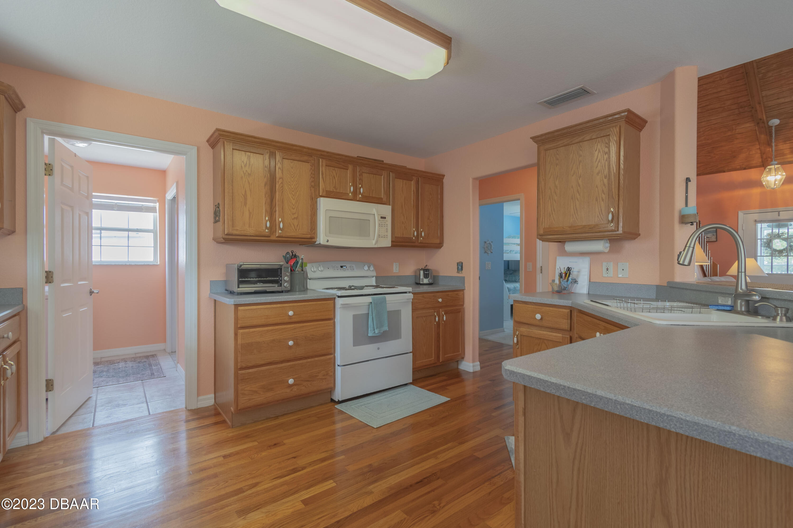 132 Avalon Drive Ormond Beach, FL 32176 - Photo 18 of 63 132 Avalon_7