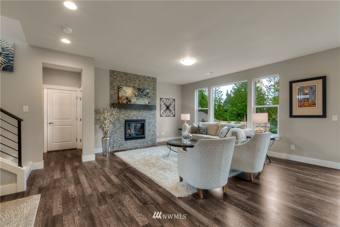 17618 115th Place Southeast, Unit 1 Renton, WA 98055 - Photo 8 of 25