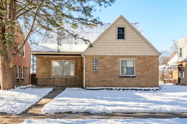 $319,900 | 3137 North 81st Street, Milwaukee, WI 53222