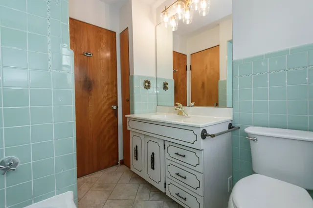 $314,900 | 3137 North 81st Street, Milwaukee, WI 53222