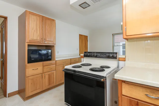 $314,900 | 3137 North 81st Street, Milwaukee, WI 53222