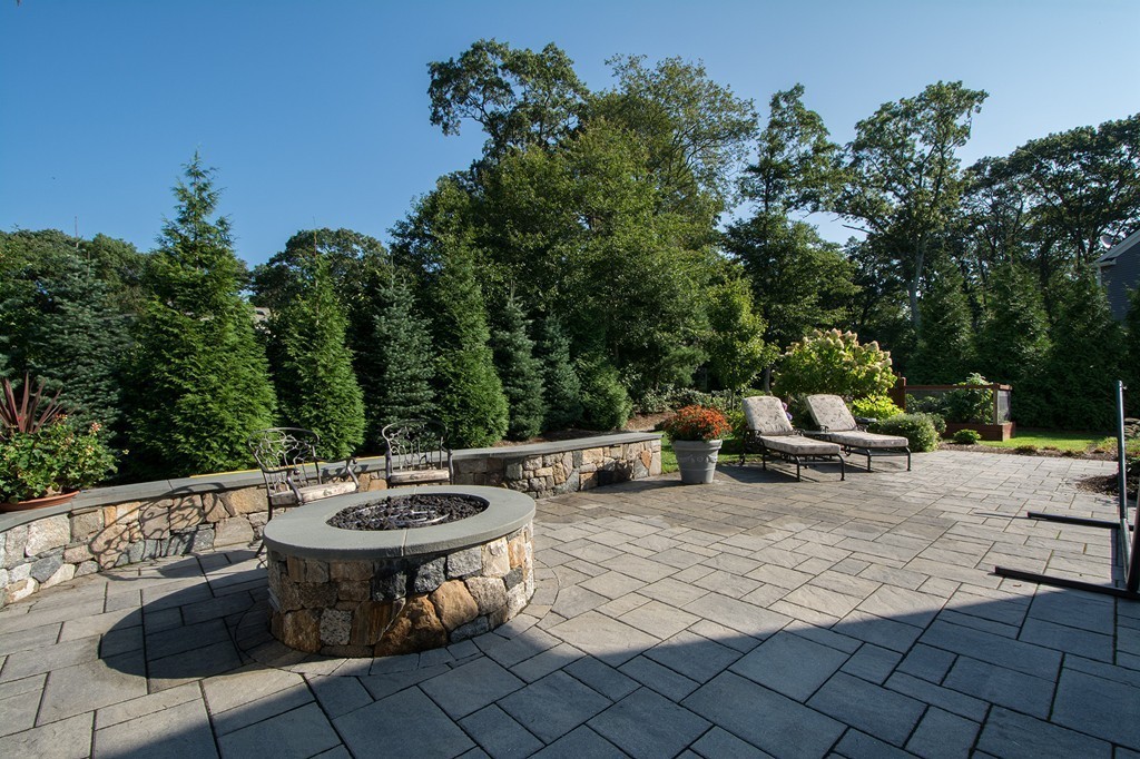 17 Evangeline Drive Scituate, MA 02066 - Photo 26 of 27 a view of a backyard with sitting area