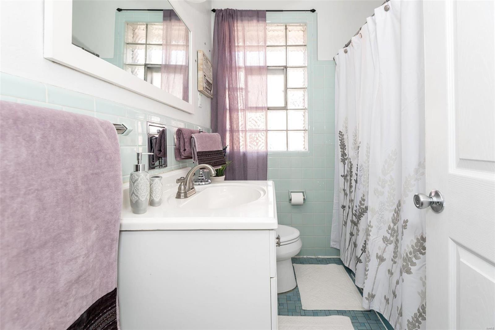 5215 Weber Road St. Louis, MO 63123 - Photo 12 of 20 Gallery Image 12