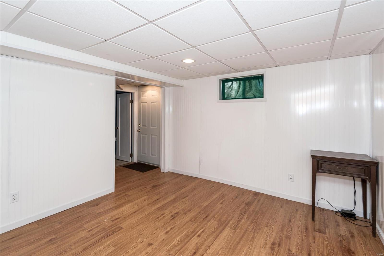 5215 Weber Road St. Louis, MO 63123 - Photo 15 of 20 Gallery Image 15