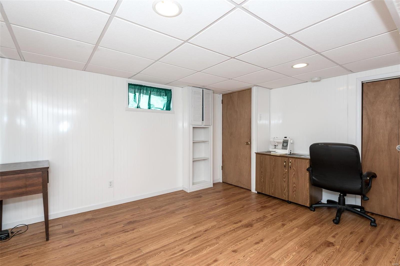 5215 Weber Road St. Louis, MO 63123 - Photo 16 of 20 Gallery Image 16