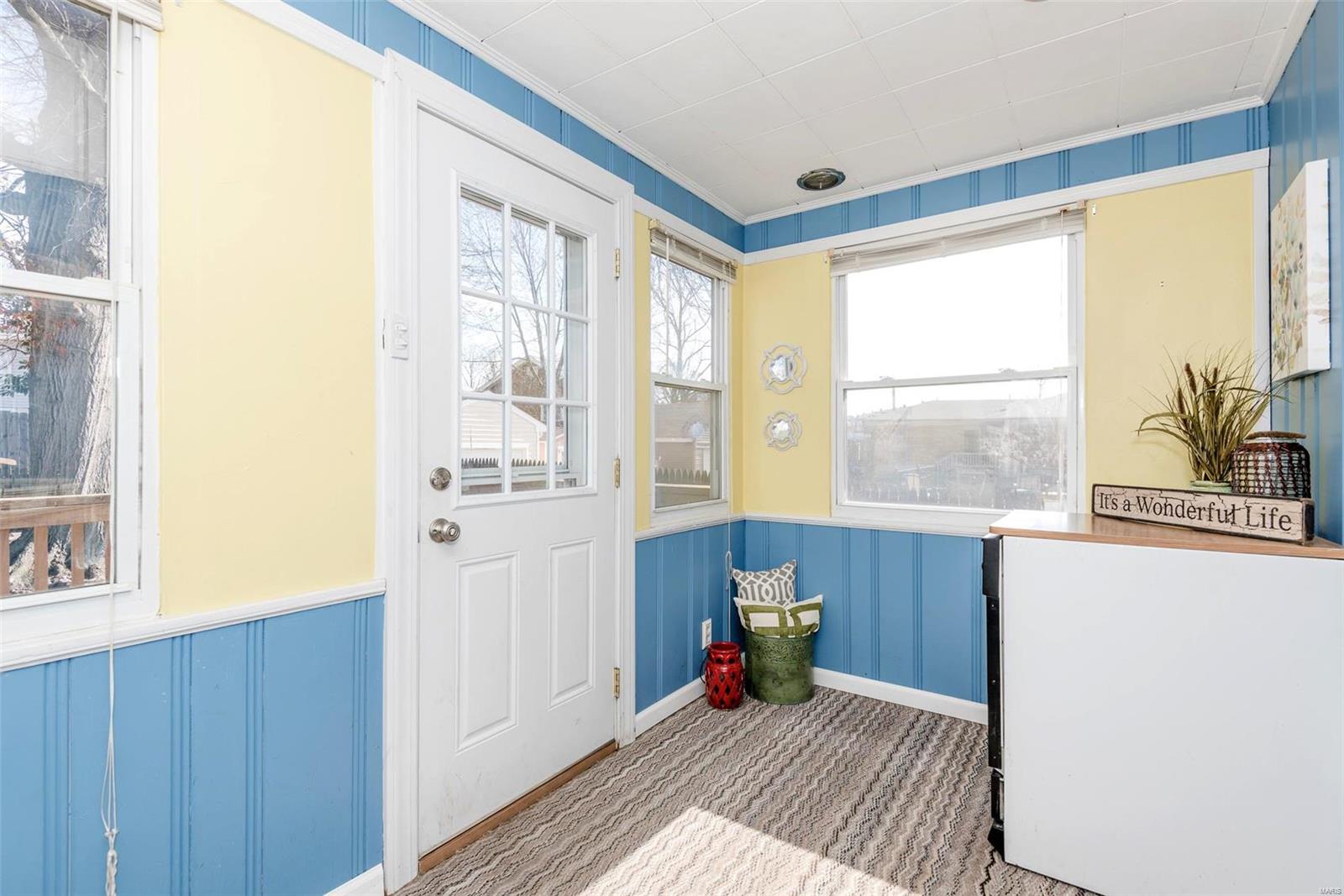 5215 Weber Road St. Louis, MO 63123 - Photo 9 of 20 Gallery Image 9
