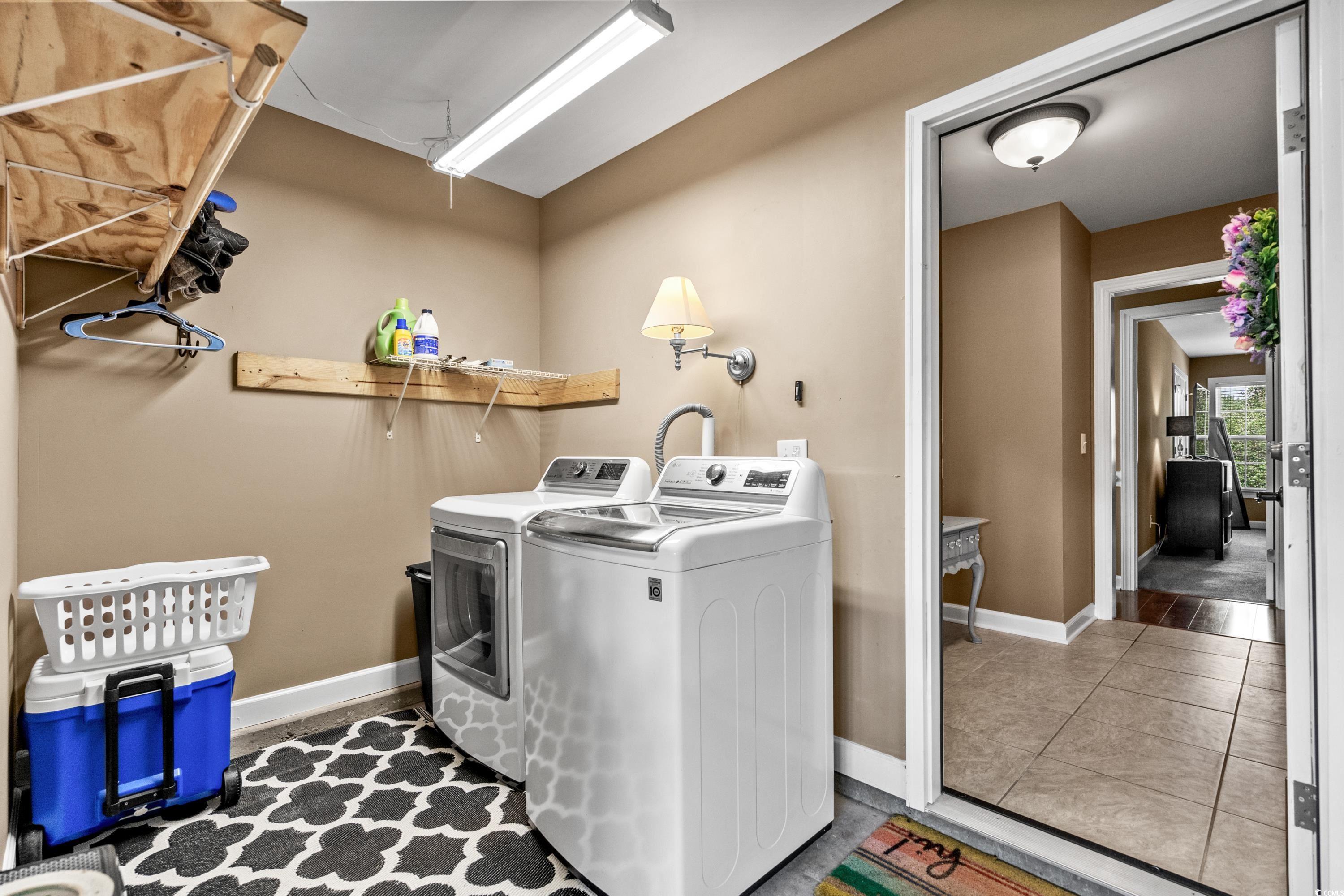 139 Dunbarton Lane Conway, SC 29526 - Photo 33 of 40 Clothes washing area with washing machine and clot