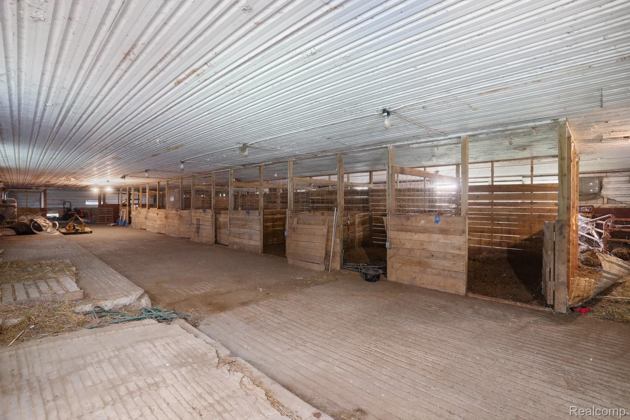 4875 Pennington Road Tecumseh, MI 49286 - Photo 16 of 52 26-web-or-mls-4875 Pennington Road Clinton019.jpg