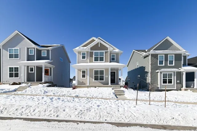 $469,900 | 830 Lady Bug Lane, Verona, WI 53593