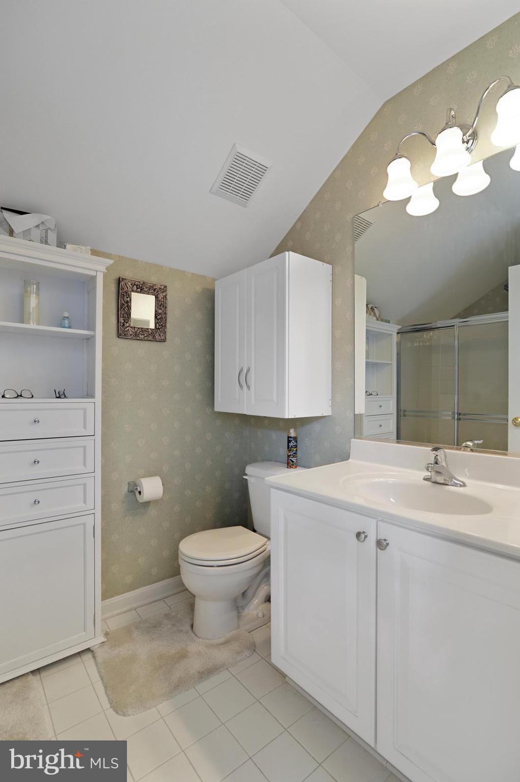 4 Rocking Horse Drive Selbyville, DE 19975 - Photo 32 of 37 Dedicated Bath to Primary BR 2