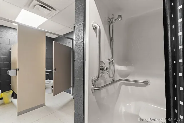 $1,650,000 | 1213 Oakes Way, Georgetown, IN 47122