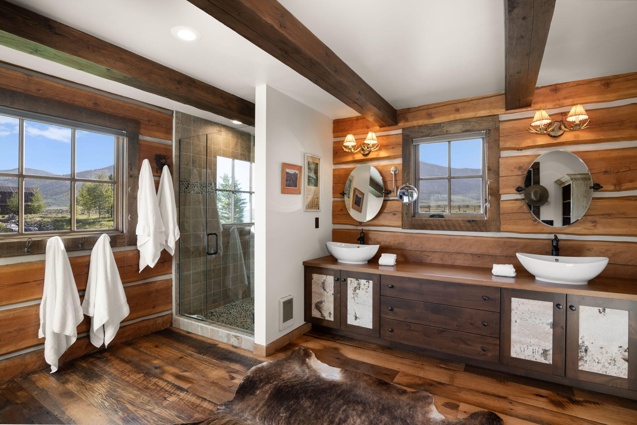 16825 Highway 75 Stanley, ID 83278 - Photo 15 of 52 Primary Bathroom