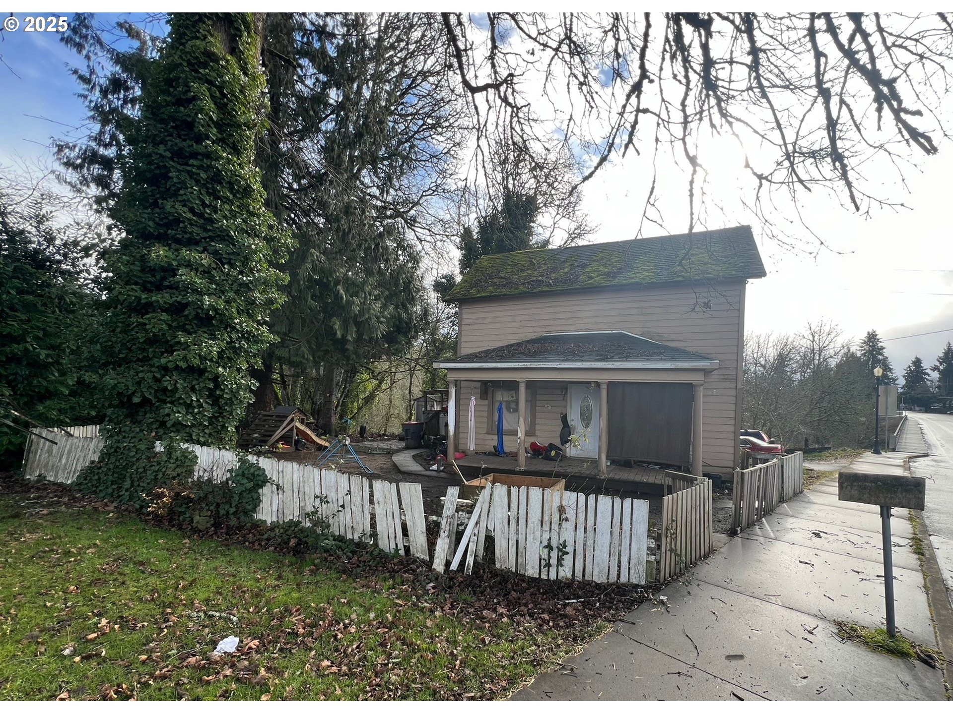 809 South Trade Street Amity, OR 97101 - Photo 2 of 2 Gallery Image 2