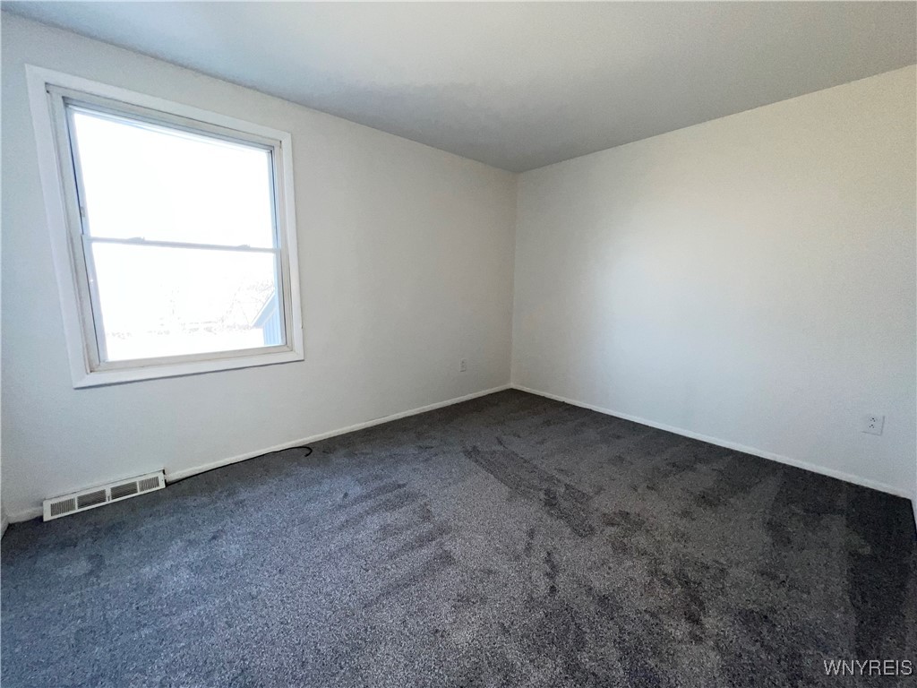 3984 Harvard Street Hamburg, NY 14075 - Photo 14 of 37 Main house-all 3 bdrms w/fresh paint & carpet.