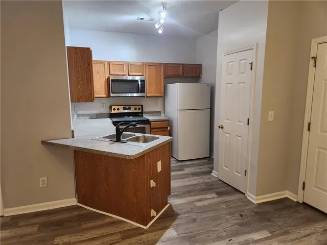 $190,000 | 1545 Eastern Sunrise Lane, Decatur, GA 30034