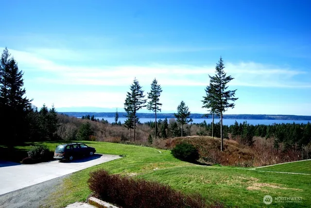 $1,395 | 418 Starfield Lane, Camano Island, WA 98282