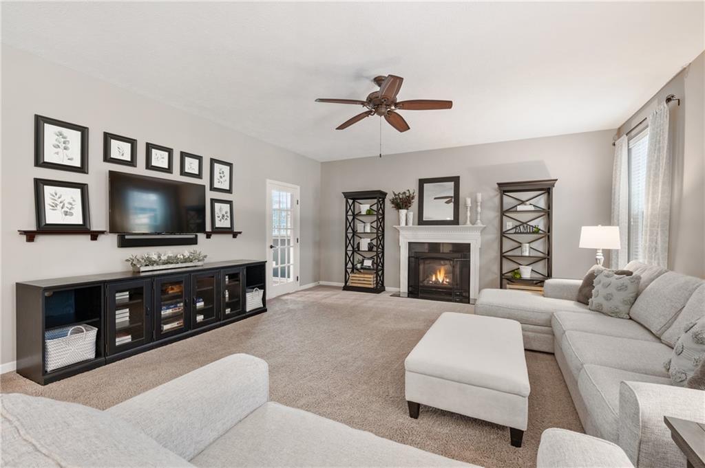 2044 Eagle Ridge Drive Valencia, PA 16059 - Photo 15 of 39 Gallery Image 15