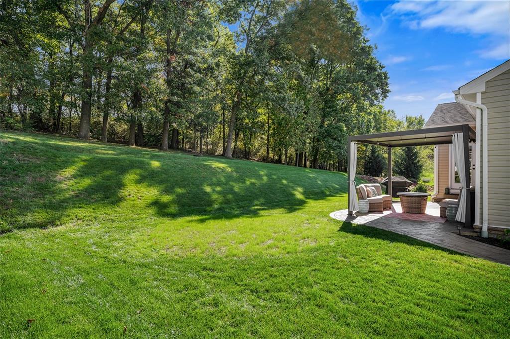 2044 Eagle Ridge Drive Valencia, PA 16059 - Photo 35 of 39 Gallery Image 35