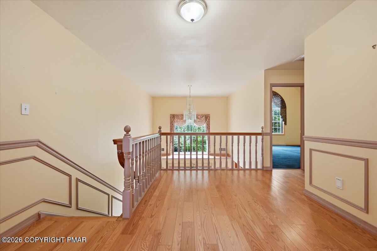 183 Chatham Hill Road Stroudsburg, PA 18360 - Photo 85 of 160 061-002_DSC_7570_autoremove_44020458