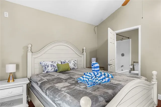 $3,400 | 135 Delmar Avenue, Unit A, Fort Myers Beach, FL 33931