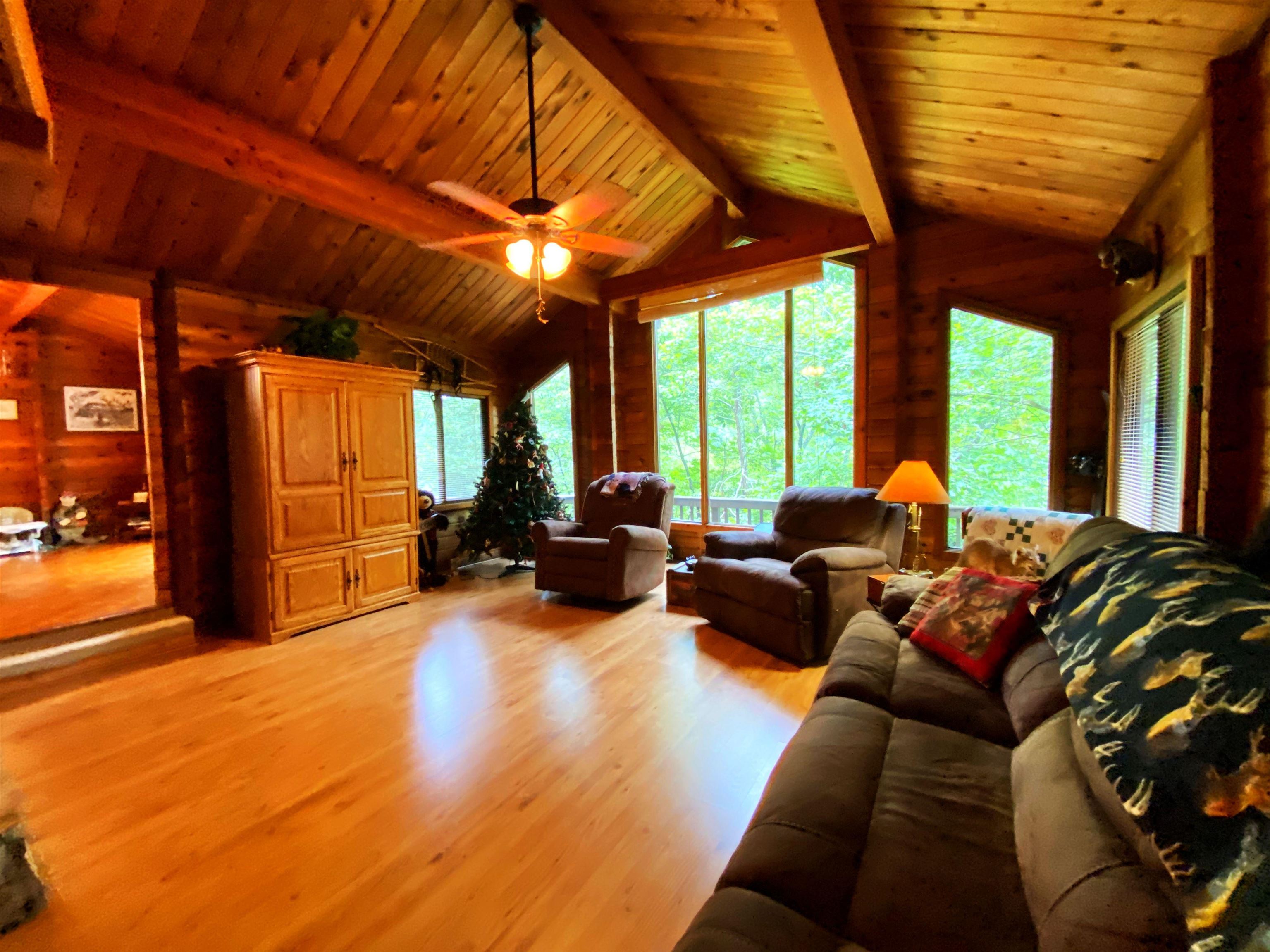 191 Love Road Lyndhurst, VA 22952 - Photo 23 of 68 Gallery Image 23