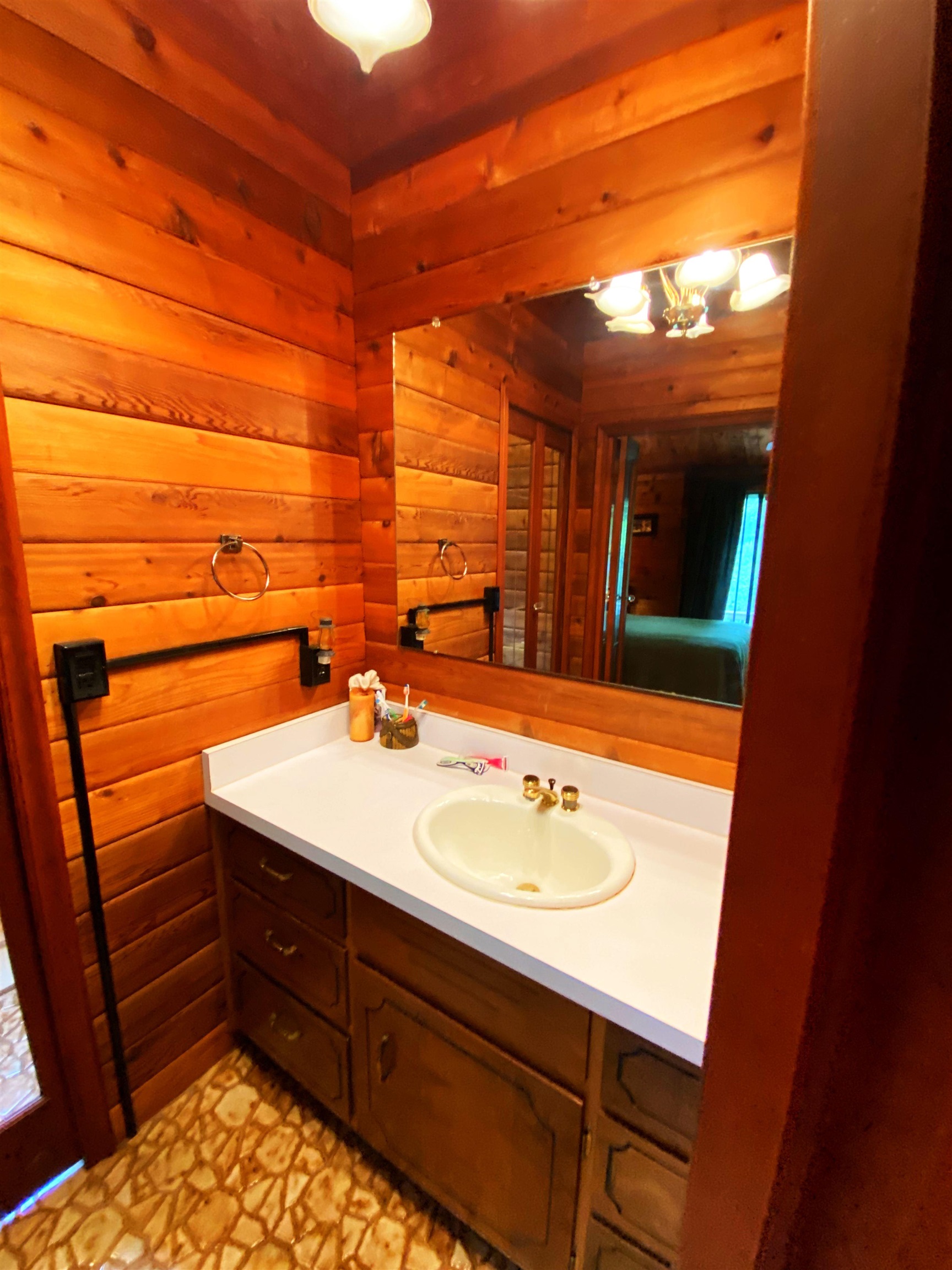 191 Love Road Lyndhurst, VA 22952 - Photo 45 of 68 Gallery Image 45