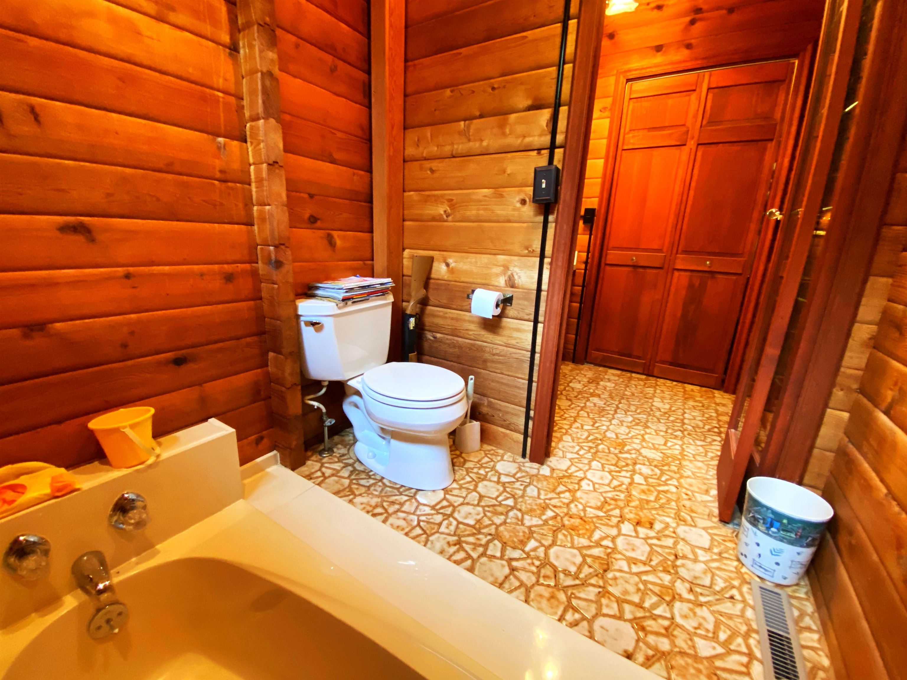 191 Love Road Lyndhurst, VA 22952 - Photo 47 of 68 Gallery Image 47