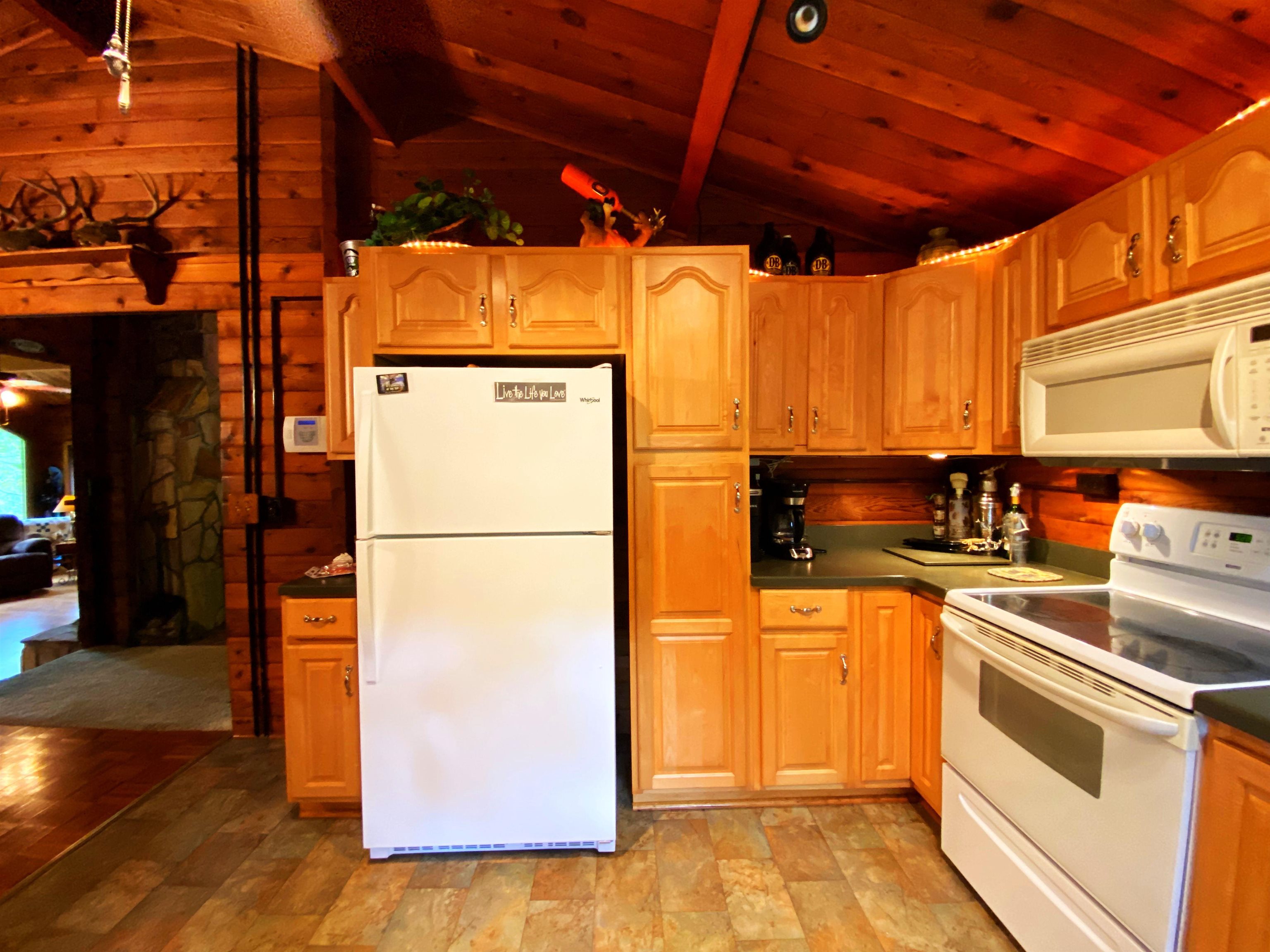 191 Love Road Lyndhurst, VA 22952 - Photo 9 of 68 Gallery Image 9
