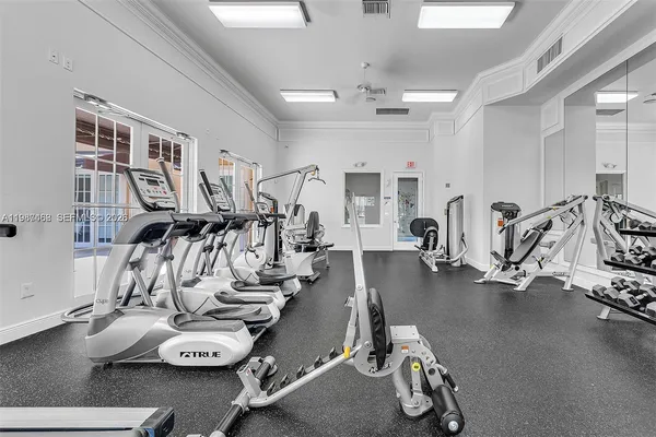 $2,300 | 1045 Southwest 147th Avenue, Unit 5609, Pembroke Pines, FL 33027