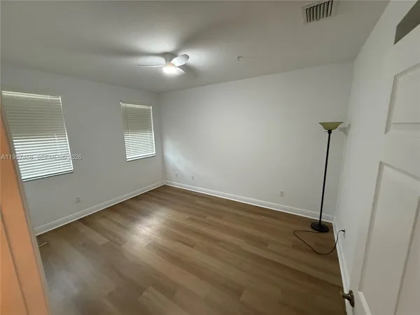 $2,300 | 1045 Southwest 147th Avenue, Unit 5609, Pembroke Pines, FL 33027