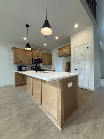 $425,000 | 603 Summerfield Drive, Clarksville, TN 37040