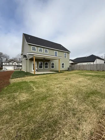 $425,000 | 603 Summerfield Drive, Clarksville, TN 37040