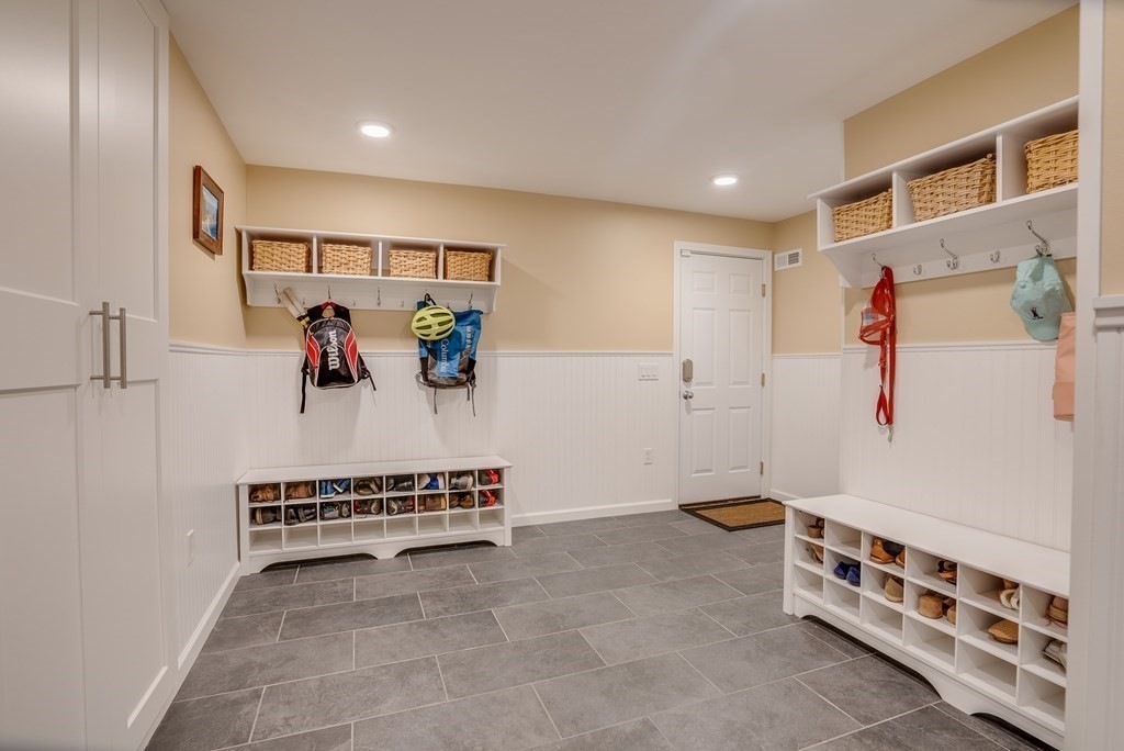 400 Davis Road Bedford, MA 01730 - Photo 32 of 42 Gallery Image 32