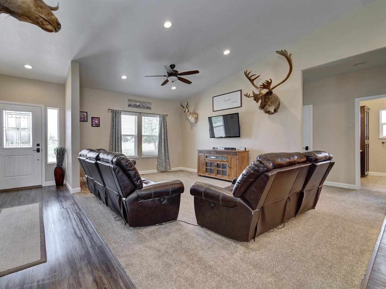 1428 N Road Loma, CO 81524 - Photo 12 of 30 Gallery Image 12