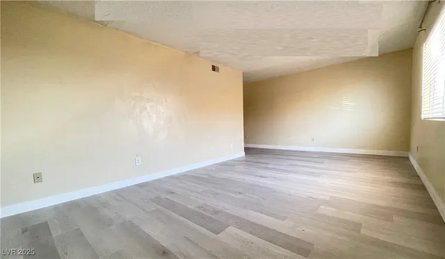 $900 | 1709 Fairfield Avenue, Unit G, Las Vegas, NV 89102