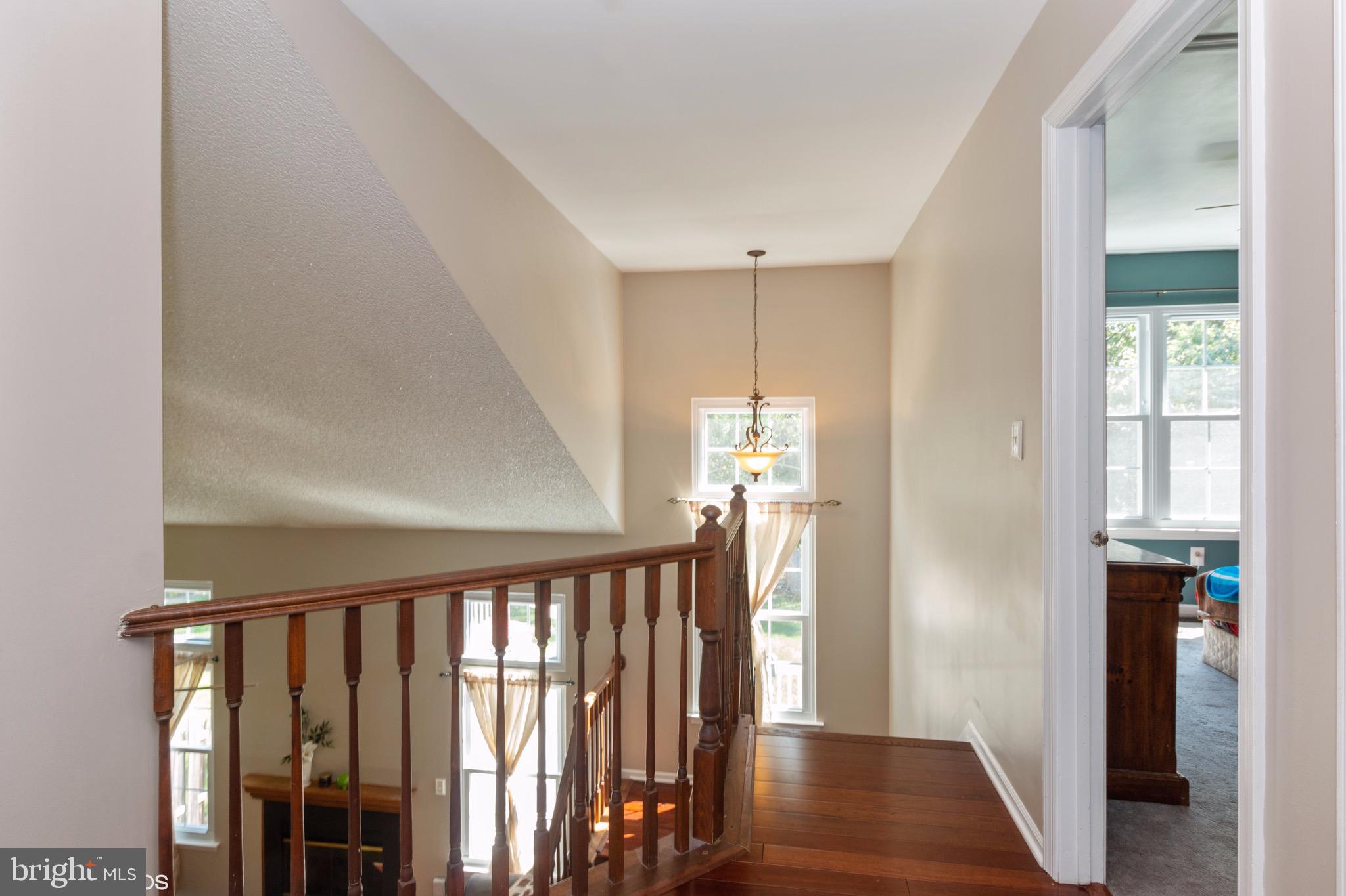 153 Ridgewood Way Burlington, NJ 08016 - Photo 14 of 25 Gallery Image 14