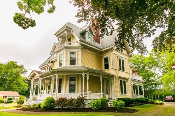 $399,900 | 117 Church Street, Unit 4, North Attleboro, MA 02760