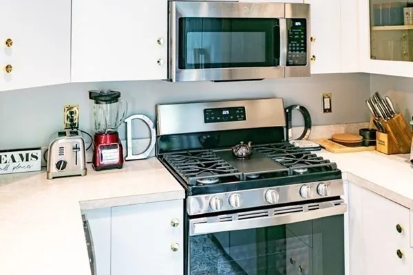 $399,900 | 117 Church Street, Unit 4, North Attleboro, MA 02760